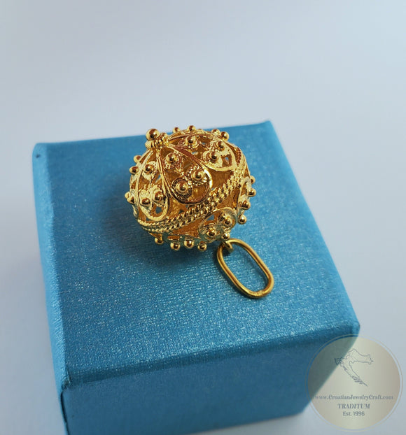 Dubrovnik Filigree Ball Pendant, Solid 14k Gold Pendant, Statement Pendant, Croatian Filigree Pendant Necklace, Vintage Pendant