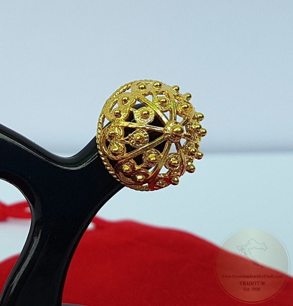 Statement 14k Gold Studs, Croatian Filigree Studs, 14k Gold Statement Earrings, Solid Gold Stud Earrings, Gold Unique Earrings for Women